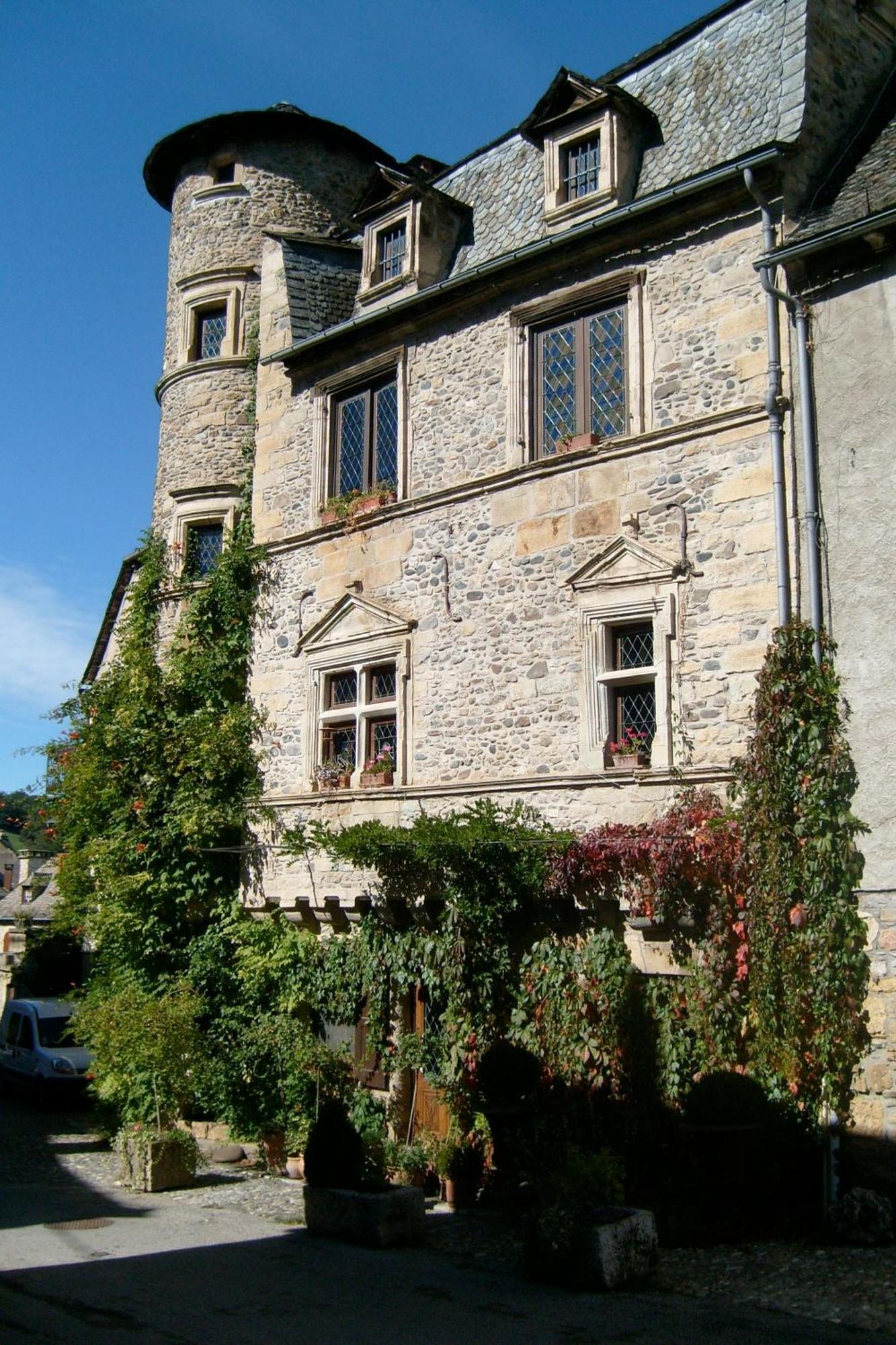 Village De Gite - La Cascade Sainte-Eulalie-d'Olt Bagian luar foto